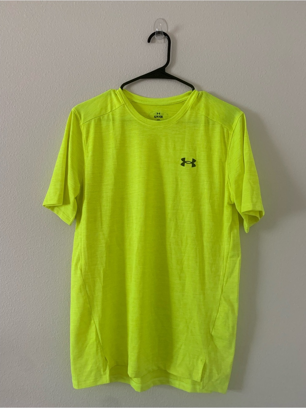 Under Armour Men's Neon Lime Short Sleeve Performance Tee